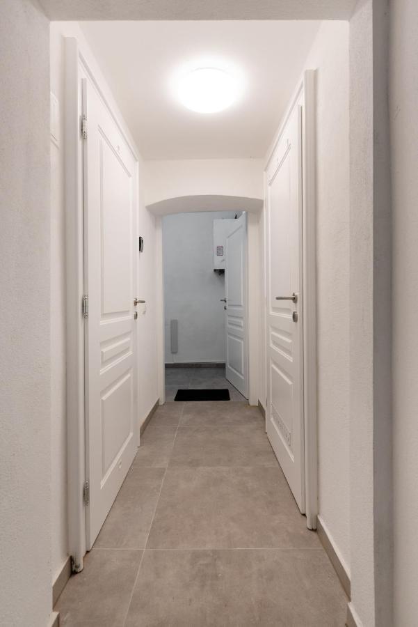 Edles Souterrain In Zentrumsnahe Appartement