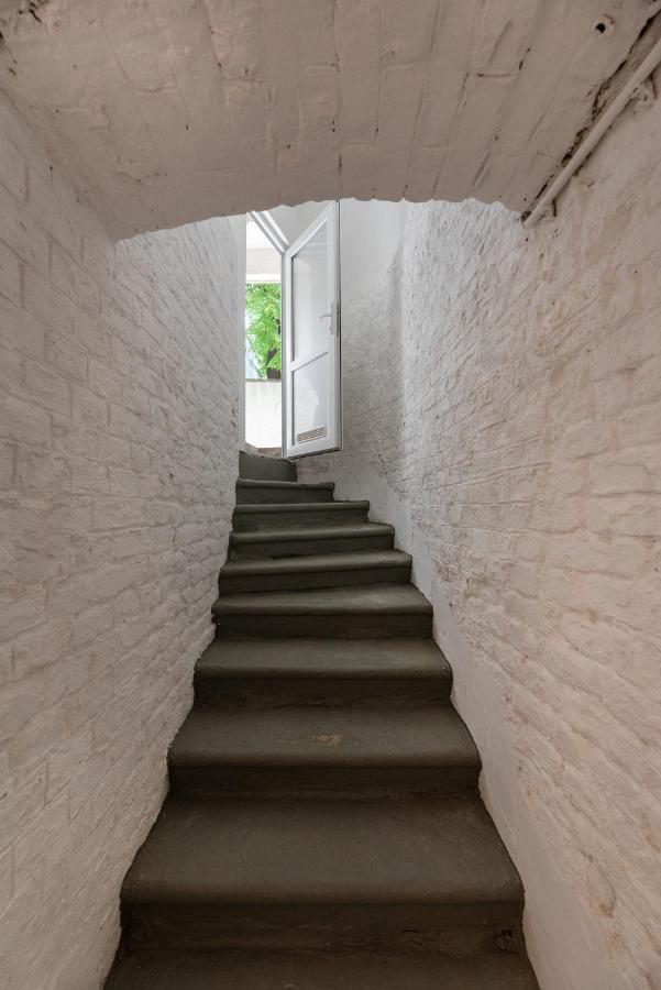 Appartement Edles Souterrain In Zentrumsnahe